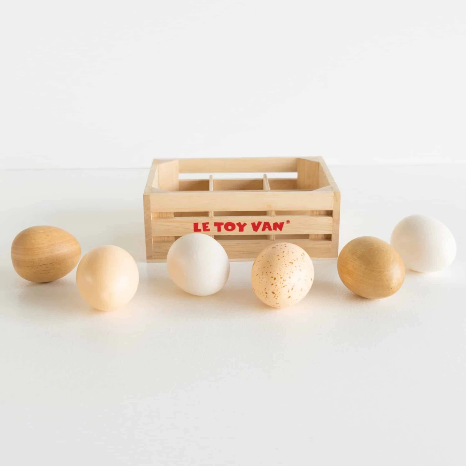 Le Toy Van Farm Eggs Half Dozen Crate 6 Le Toy Van Farm Eggs Half Dozen Crate - Image 4