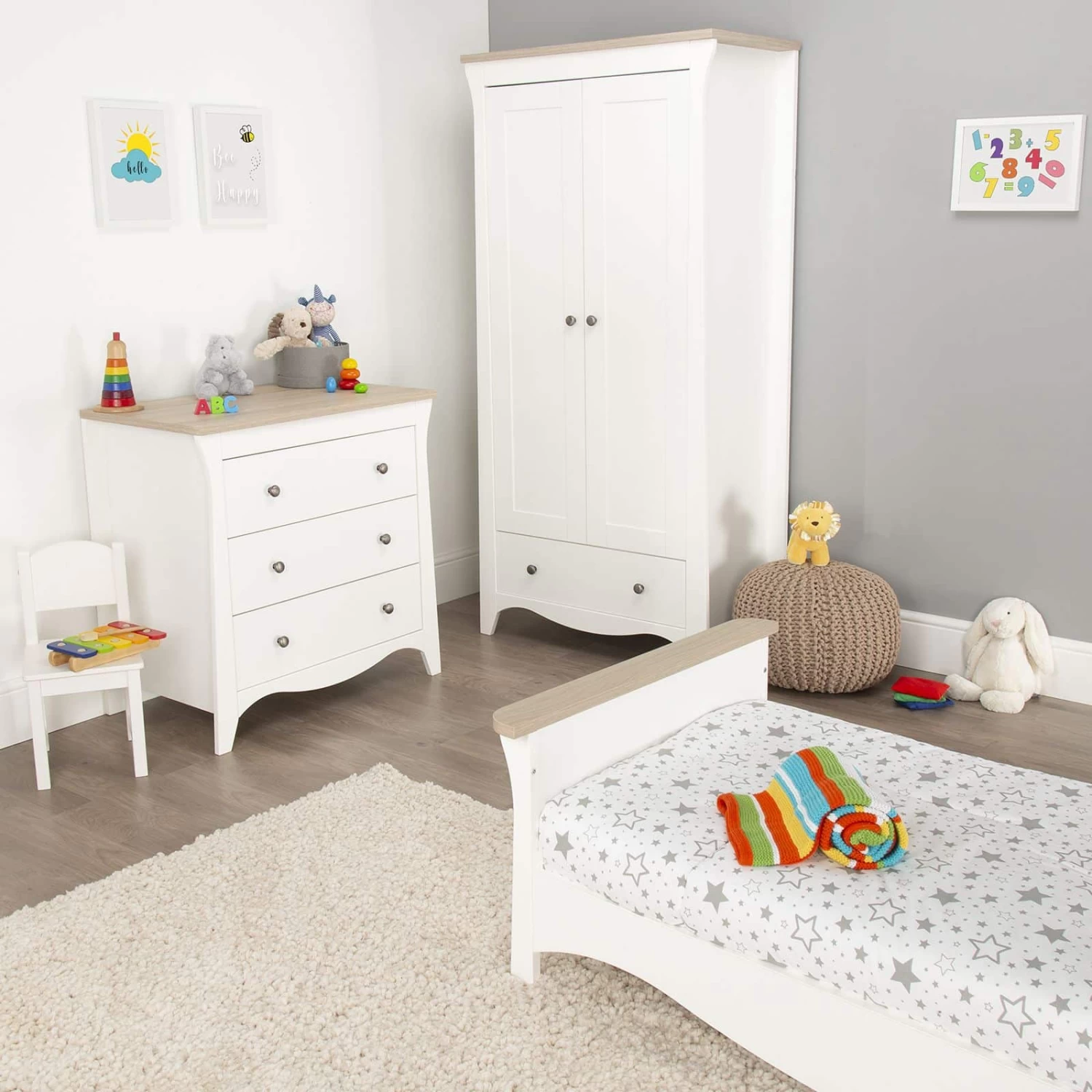 CuddleCo Clara 4 Piece Nursery Set – White/Ash 4 CuddleCo Clara 4 Piece Nursery Set – White/Ash - Image 2