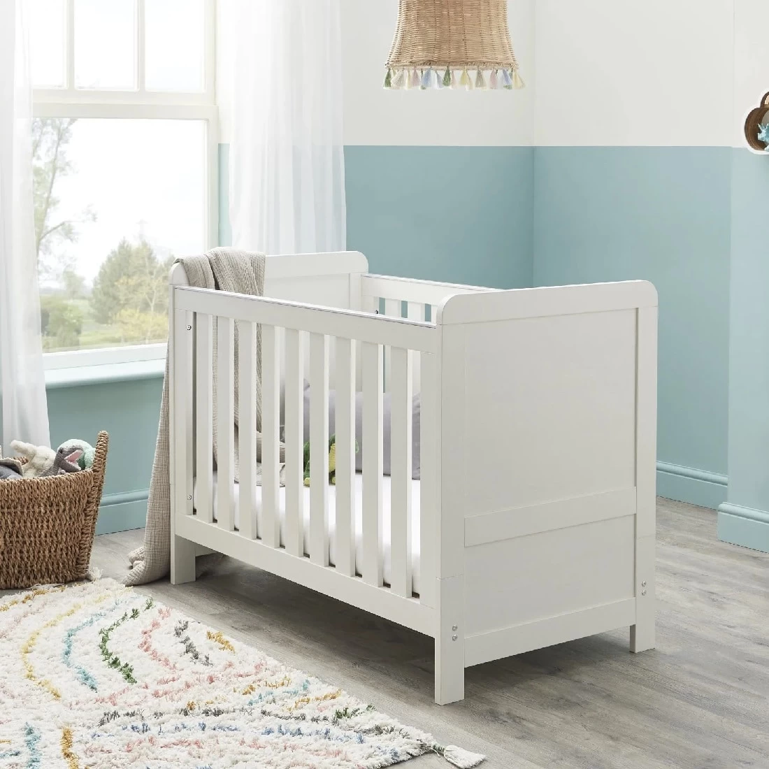 Babymore Caro 4-1 Cot Bed – White Wash 4 Babymore Caro 4-1 Cot Bed – White Wash - Image 2
