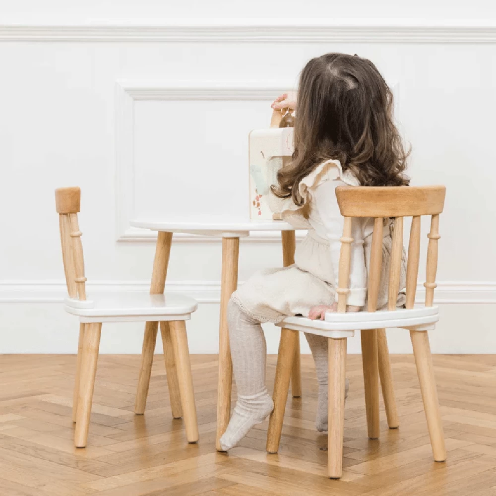 Le Toy Van Childrens Table And Chairs 4 Le Toy Van Childrens Table And Chairs - Image 2