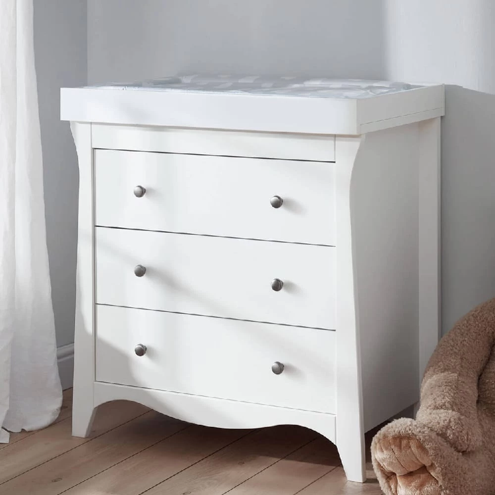 CuddleCo Clara 3 Piece Nursery Set With Mattress – White 11 CuddleCo Clara 3 Piece Nursery Set With Mattress – White - Image 9