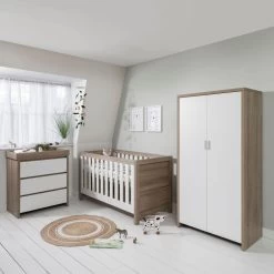 Tutti Bambini Modena 5 Piece Nursery Room Set With 3 X Shelves -White/Oak